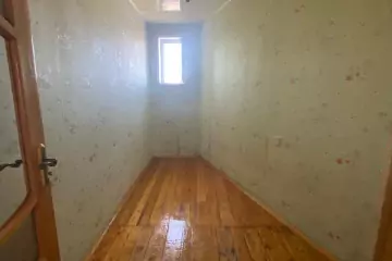Satılır Köhnə Tikili Bakıda