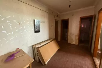 Satılır Köhnə Tikili Biləcəridə