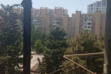 Satılır Köhnə Tikili Bakıda