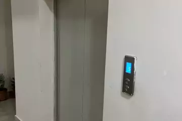 Satılır Yeni Tikili Yasamal Bazarında