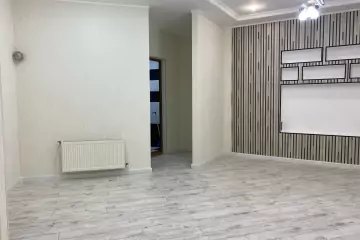 Satılır Yeni Tikili Elmler Akademiyasıda