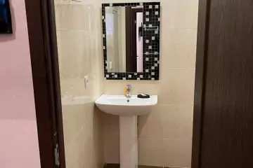 Satılır Yeni Tikili Yasamal Bazarında