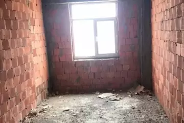 Satılır Yeni Tikili Qurtuluş 93da