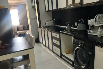 Satılır Köhnə Tikili Biləcəridə