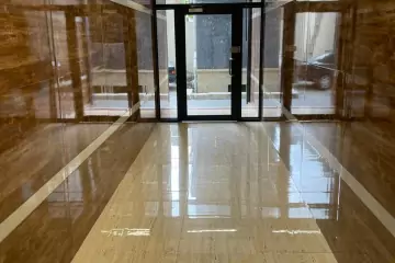 Satılır Yeni Tikili Ağ şəhər Kompleksində
