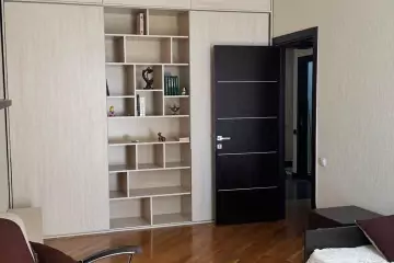 Satılır Yeni Tikili Elmler Akademiyasıda