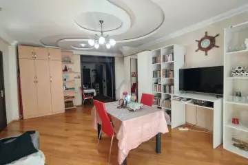 Satılır Yeni Tikili Bakıxanovda