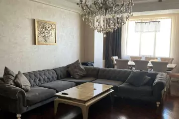 Satılır Yeni Tikili Həsən əliyev (keçmiş İnqilab)da