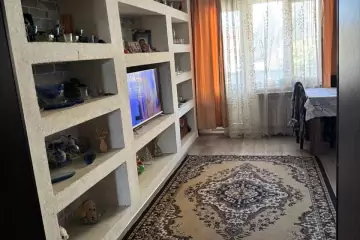 Satılır Köhnə Tikili Biləcəridə