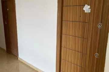 Satılır Yeni Tikili Ağ şəhər Kompleksində