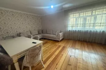 Satılır Köhnə Tikili Biləcəridə