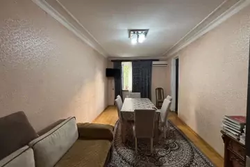 Satılır Köhnə Tikili Biləcəridə