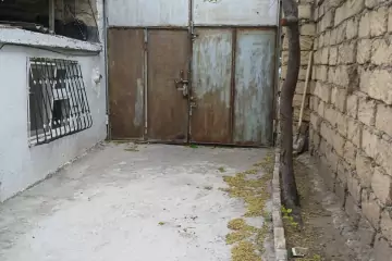 Satılır Həyət Evi Biləcəridə 