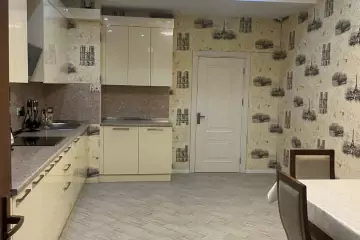 Aylıq Kirayə Yeni Tikili Ağ şəhər Kompleksində