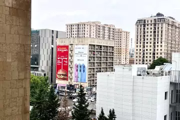 Satılır Yeni Tikili Nəsimi Bazarında