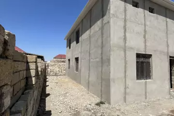 Satılır Həyət Evi Hökməlidə