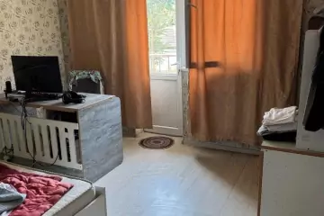 Satılır Köhnə Tikili Biləcəridə
