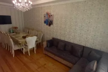 Satılır Həyət Evi Binəqədidə