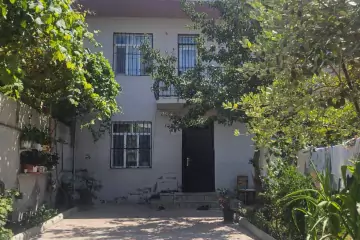 Satılır Həyət Evi Biləcəridə