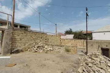 Satılır Torpaq Binəqədidə