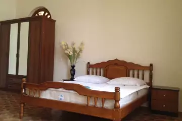 Aylıq Kirayə Həyət Evi Səməd Vurğun Parkı