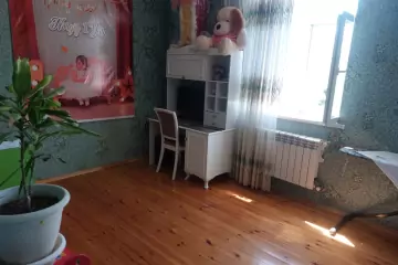 Satılır Həyət Evi Zabrat Qəsəbəsida