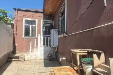 Satılır Həyət Evi Biləcəridə