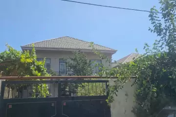 Satılır Həyət Evi Biləcəridə
