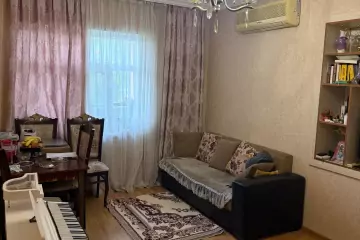Satılır Köhnə Tikili Biləcəridə