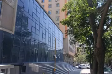 Satılır Yeni Tikili 28 May Metrosu ətrafında