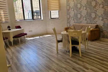 Satılır Həyət Evi Biləcəridə