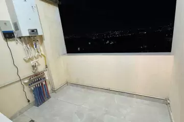 Satılır Yeni Tikili Masazırda