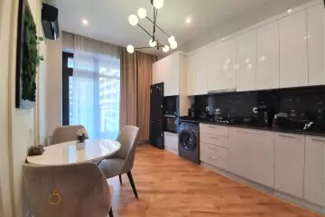 Aylıq Kirayə Yeni Tikili Grand Hayatda
