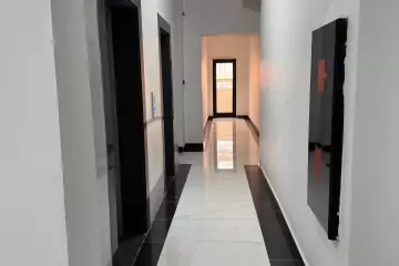 Satılır Yeni Tikili 28 May Metrosu ətrafında