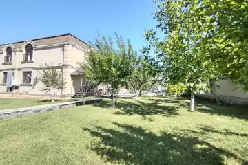 Satılır Villa Nohurqışlaq Kəndində