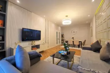 Aylıq Kirayə Yeni Tikili Grand Hayatda