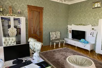 Satılır Həyət Evi Rəsulzadə Qəsəbəsində