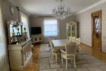 Satılır Həyət Evi Rəsulzadə Qəsəbəsində