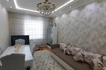 Satılır Həyət Evi Binədə 