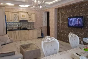 Aylıq Kirayə Yeni Tikili 8-ci Kilometrdə
