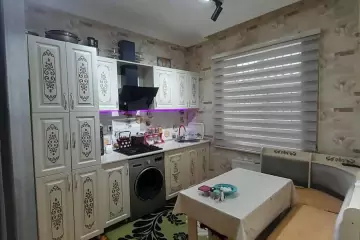 Satılır Həyət Evi Binədə
