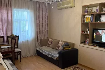 Satılır Köhnə Tikili Biləcəridə
