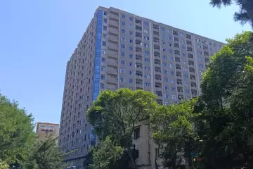 Satılır Yeni Tikili 28 May Metrosu ətrafında
