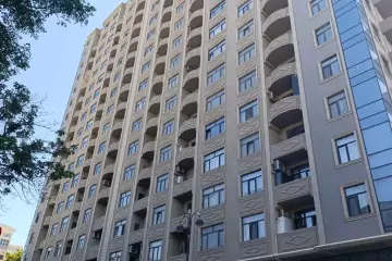 Satılır Yeni Tikili 28 May Metrosu ətrafında