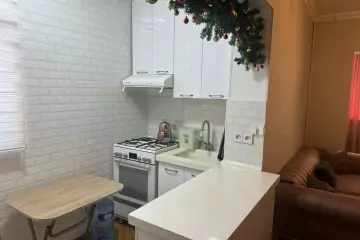 Satılır Köhnə Tikili Yasamalda