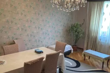 Satılır Köhnə Tikili Suraxanıda