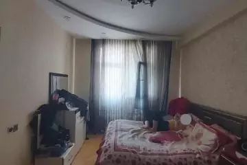 Satılır Yeni Tikili Yeni Yasamalda