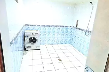 Satılır Həyət Evi Bakıxanovda