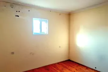 Satılır Həyət Evi Bakıxanovda