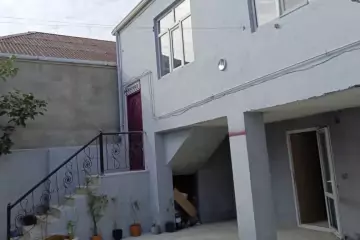 Satılır Həyət Evi Savalan Qəsəbəsida 